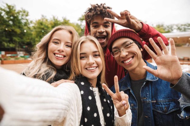 praise good behaviour to make teens smile