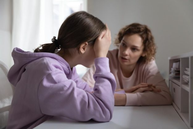 a parent tries to reconcile with their teen after an oppositional defiant disorder episode